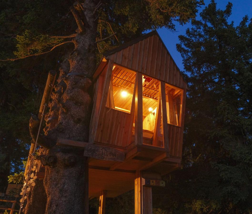 ツェルクニェ・ナ・ゴレニスケム Tree House Alpinka Krvavecヴィラ エクステリア 写真