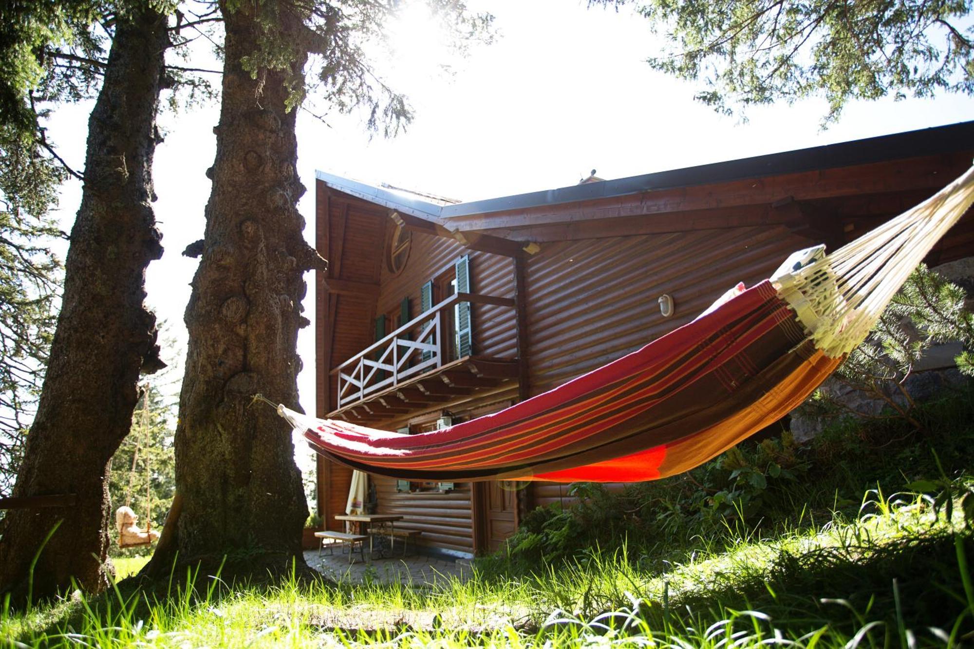 ツェルクニェ・ナ・ゴレニスケム Tree House Alpinka Krvavecヴィラ エクステリア 写真